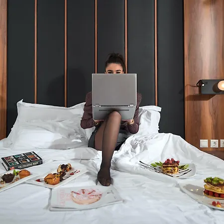 Royal Thessaloniki Hotel 4*