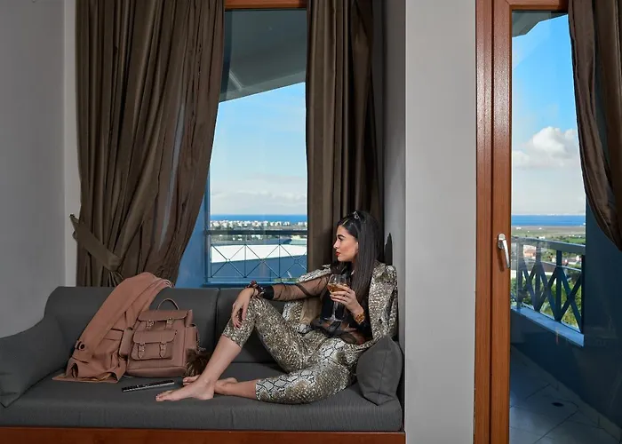 فندق Royal Thessaloniki Peraía