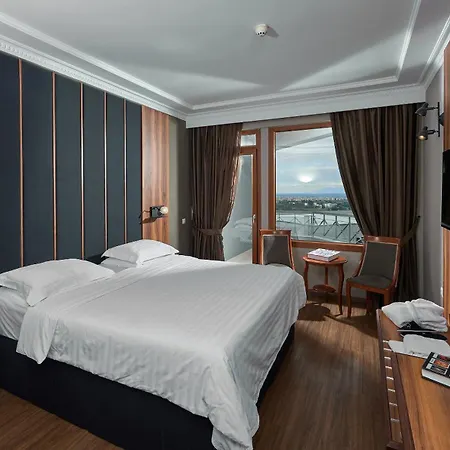 Royal Thessaloniki فندق 4*