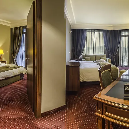 Royal Thessaloniki فندق 4*