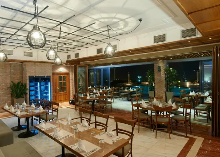 Royal Thessaloniki 4* Peraía