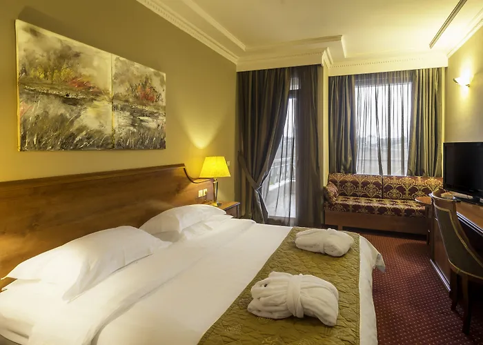 Hotel Royal Thessaloniki 4*