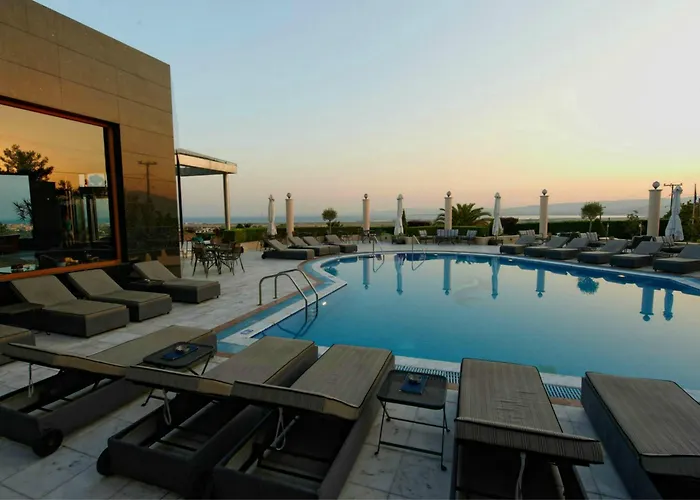 Royal Thessaloniki Hotel Peraía